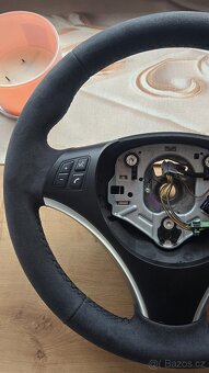 Volant BMW E90 sport alcantara E82 E87 E90 E91 E92 E93 - 4