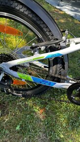 Detske kolo 20 Genessis - 4