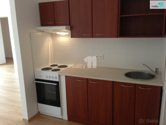 Byt 1+kk Náchod - pronájem - 4