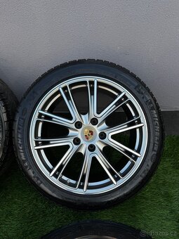 Porsche Panamera kola - 4