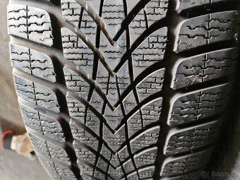 225/50R17 94H RFT SP Winter Sport 4D DUNLOP - 4