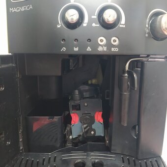 Kávovar DeLonghi MAGNIFICA. - 4