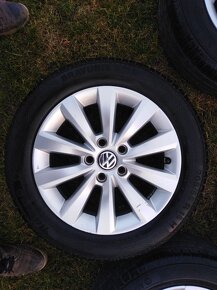 ALU 16" Originál VW 5C0601025T - 4