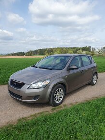 Kia ceed 1.6 crdi 85kw - 4