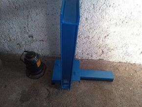 Prodám lisovací rám s heverem - 4
