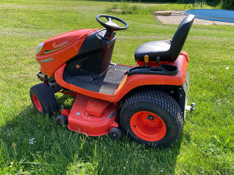 Zahradní traktor Kubota GR 2120 4 x 4 - 4