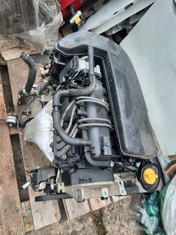 Dacia Sandero 2 - motor 1.2 16V - 4