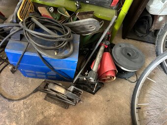 Prodám svářečku CO2 + svářecí invertor + elektrody - 4