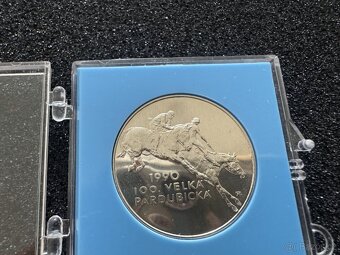 100 Kčs 1990 - VELKÁ PARDUBICKÁ - PUNCOVANÁ - 4