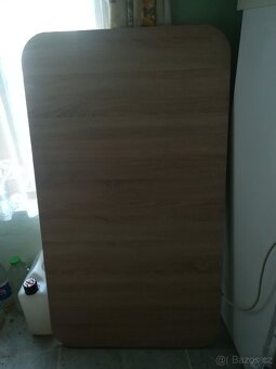 zanovni jidelni stul - 4