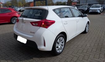 Toyota Auris 1.3 VVti - 2015 - ČR - 4
