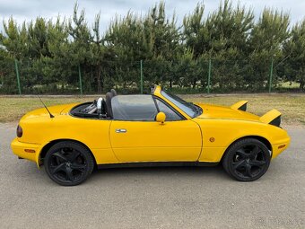 Mazda MX-5 NA Miata 1,6 90PS Sunracer rok 1995 - 4