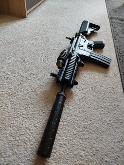 puška m4 airsoft - 4