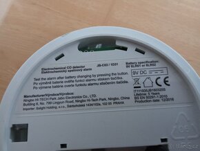 SOLIGHT Detektor spalin + CO, bílý, 9V - 4