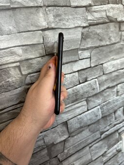 iPhone Xr 64 Gb - 4