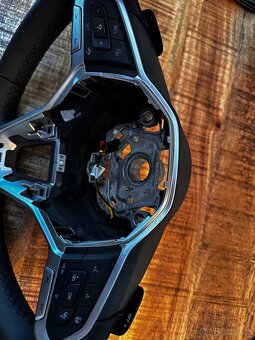 Multifunkční volant VW - 4