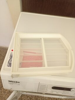 Kvalitní sušička Miele T8801WP – jako nová, TOP stav - 4