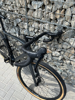 Gravel karbon - 4