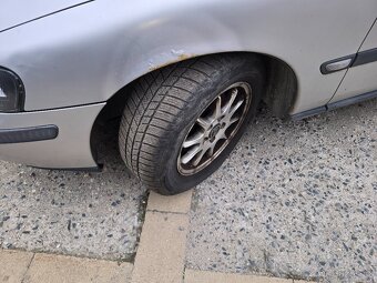 Volvo V70 2000 2,4i ND - 4