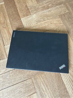Lenovo ThinkPad X270 - 4