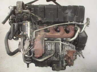 VOLVO S60 A AUTOMATICKÝ 2.4D D5244T4 VÝKON 185 HP - 4