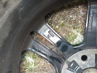 4ks alu disky orig. Audi 5x112 R18 - 4