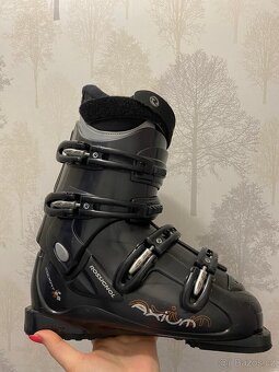 Lyže dynamic + přeskáče - 4