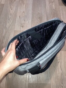 Notebook taška přes rameno - 4