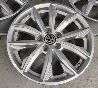 Originál 17" Audi Q5 5x112 VW Škoda - 4