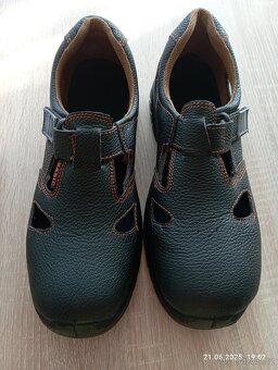 Pracovní obuv 42 - 4