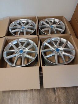 5x114.3 R18 - 4