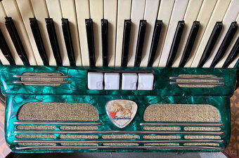Akordeon Melodia 2 - 4
