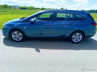 Opel Astra 1,6cdti Sport Tourer, r.2017 - 4