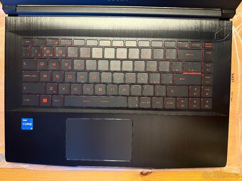 MSI GF63 Thin 15,6 FHD IPS 144Hz i5 16GB 512GB GTX 1650 - 4