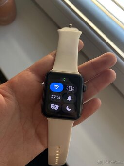 Apple Watch Series 3 42mm - 4