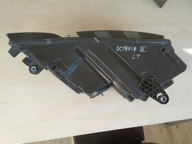 Levý přední halogenový světlomet ŠKODA Octavie III - 4