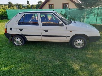 Škoda favorit 135 bez tp. - 4