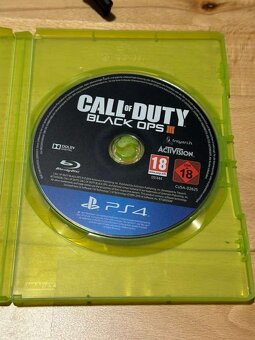 Playstation 4 limitovaná edice - 4