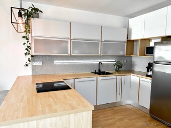 MODERNÍ BYT 2KK 75M² S TERASOU PRAHA UHŘÍNĚVES - 4