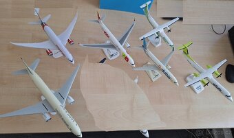 letadlo Airbus A320 A321 A380 Boeing 737 777 787 ATR 72 - 4