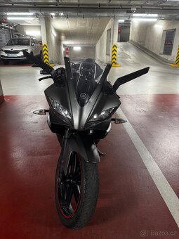 Yamaha yzf r125 - 4