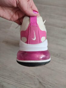 Prodám NIKE AIR MAX 70 React, vel 38 - 4