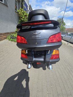 Honda GL1800 Limited - 4