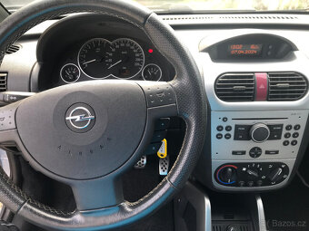 Opel Tigra 1,8i 16V - 4