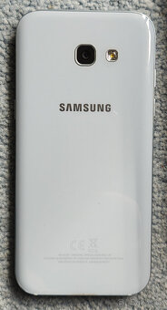 Prodám mobil Samsung GALAXY A520F (32 GB) - 4