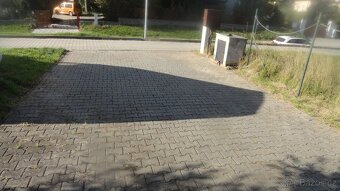 pronájem parkovacího stání Lelekovice 100 m2 - 4