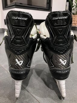 Prodám hokejové brusle Bauer Supreme M50 PRO Y11 (EUR 29,5) - 4