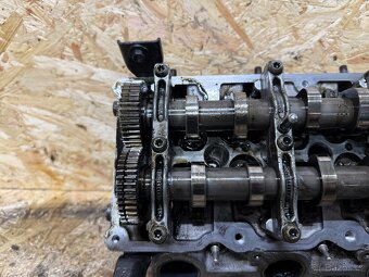 PRAVÁ HLAVA VÁLCŮ 3.0 TDI 059354DS - 4