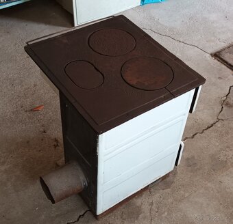 Malé kamna / sporák - 4