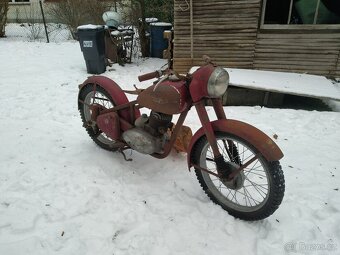 Jawa 250 pérák - 4